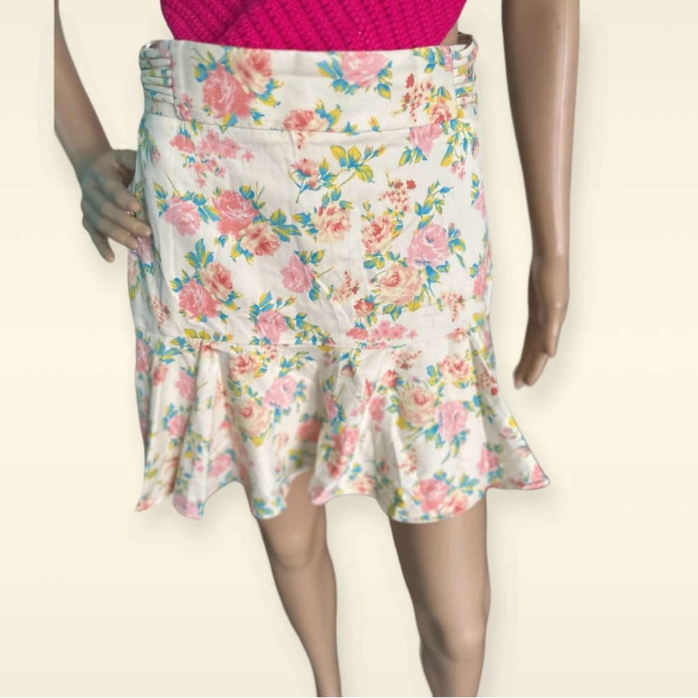🩷 Zara Floral Print Flair Mini Skirt 🩷